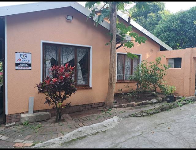 4 BEDROOM HOUSE FOR SALE IN REGENCY PARK
